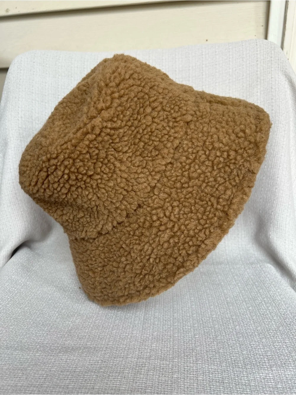 NWT Lack Of Color Camel Sherpa Bucket Hat